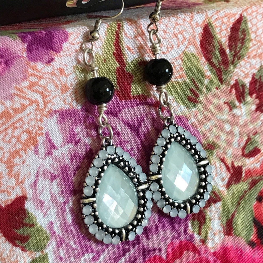 Cute dangling rhinestone earrings